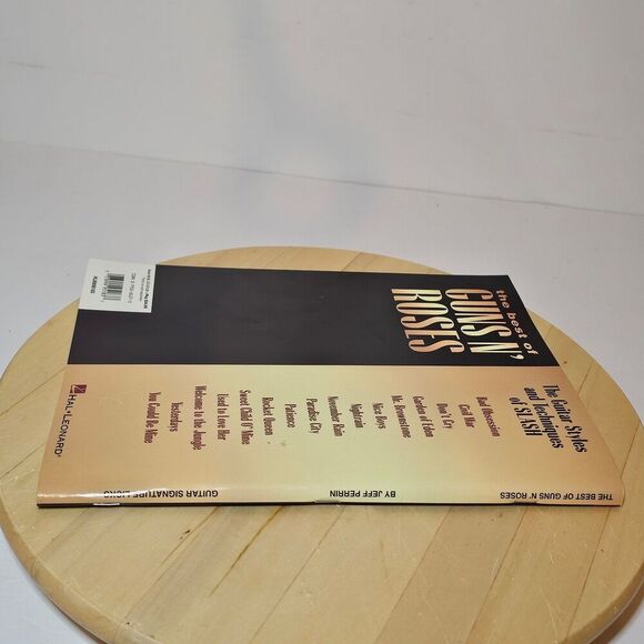 The Best of Guns N' Roses Sheet Music Signature Licks Spiral Guitar Book With CD - Picture 8 of 10